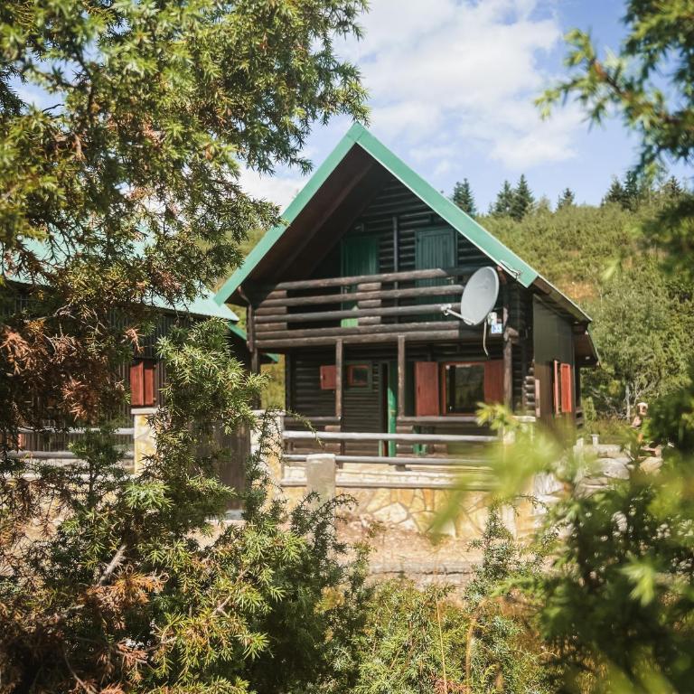 Wooden house IRIS - Two-Bedroom House - 1