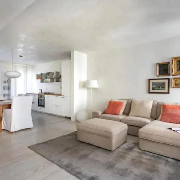 Amadeus Apartment: a due passi dal Duomo - Appartamento con 2 Camere da Letto - 1