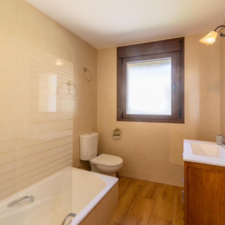 Casa Dieste Apartamentos Turísticos en Boltaña - Two-Bedroom Apartment - 2
