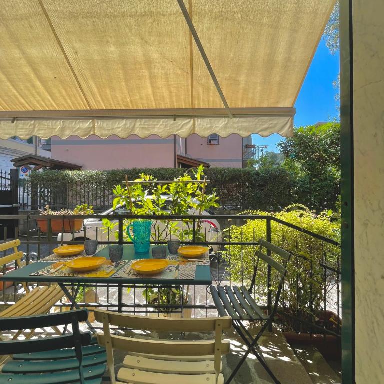 La Casa dei Fiori - Two-Bedroom Apartment - 17