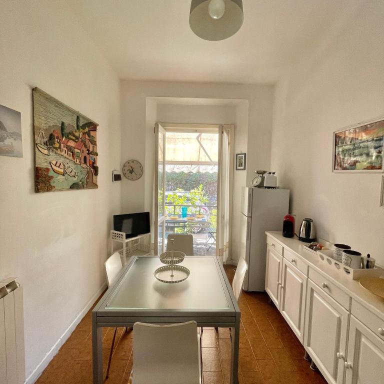 La Casa dei Fiori - Two-Bedroom Apartment - 14