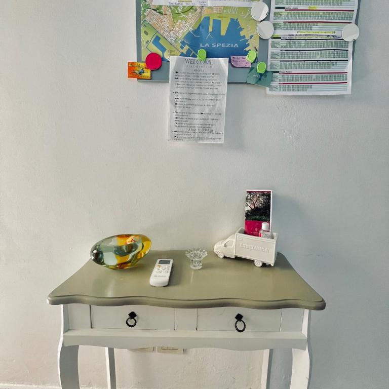 La Casa dei Fiori - Two-Bedroom Apartment - 8