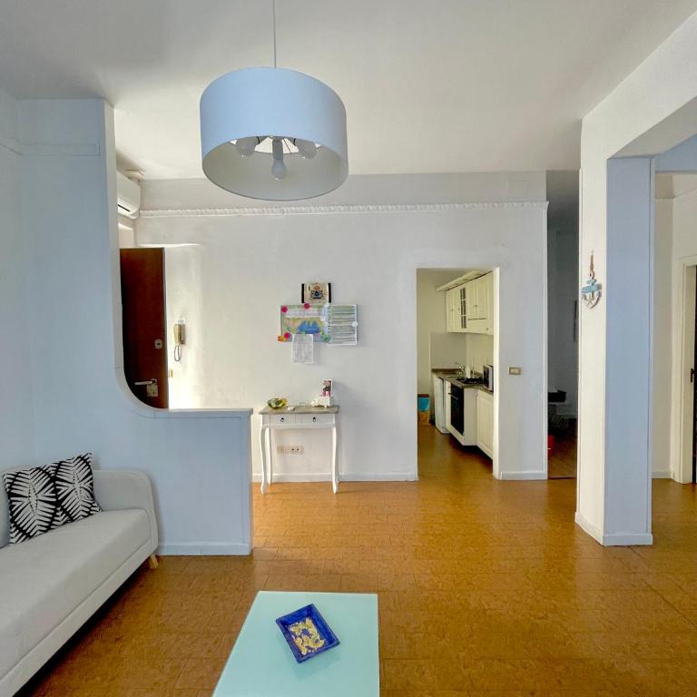 La Casa dei Fiori - Two-Bedroom Apartment - 6