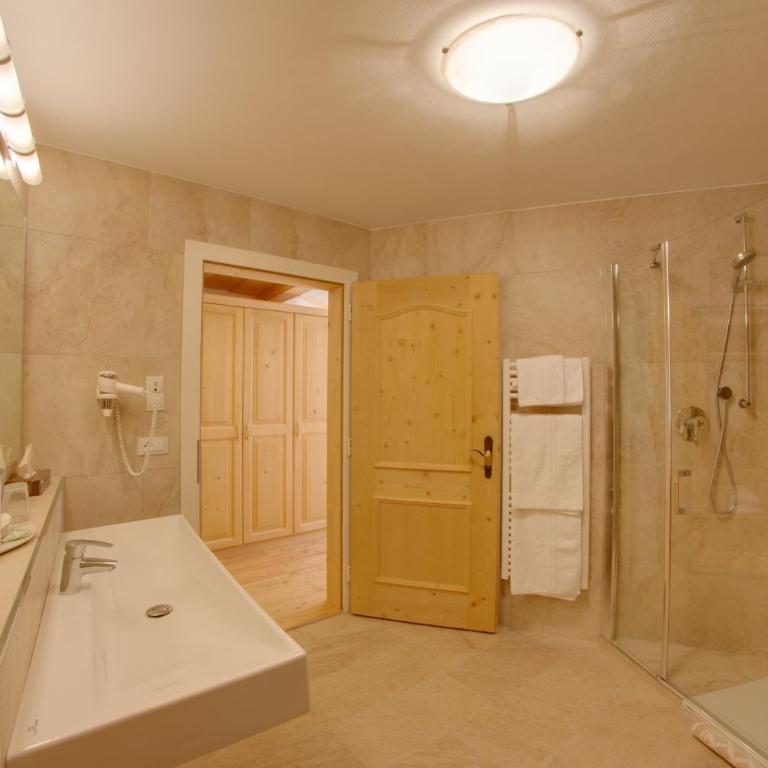 Dorfhotel Beludei - Junior Suite con Balcone - 1