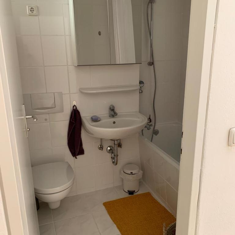München Giesing – Möblierte Ferienwohnung - One-Bedroom Apartment - 3
