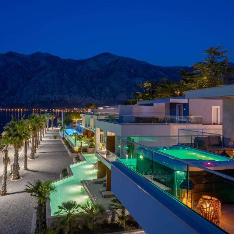 Hyatt Regency Kotor Bay Resort - Premium One-Bedroom Apartment with Hot Tub - 2
