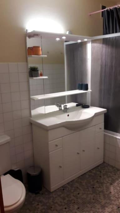 Central studio ideal for hikers or skiers - Appartement 1 Chambre - 10