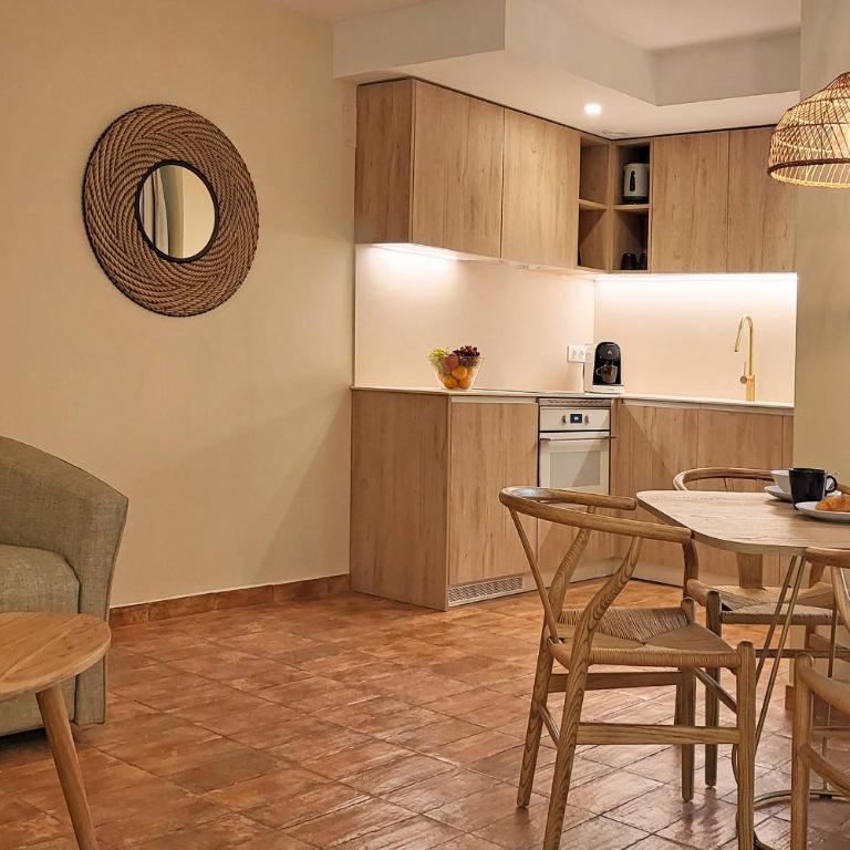 Apartamentos Las Ciencias A - Apartment with Balcony - 7