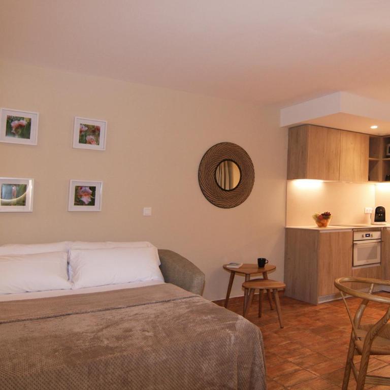 Apartamentos Las Ciencias A - Apartment with Balcony - 8