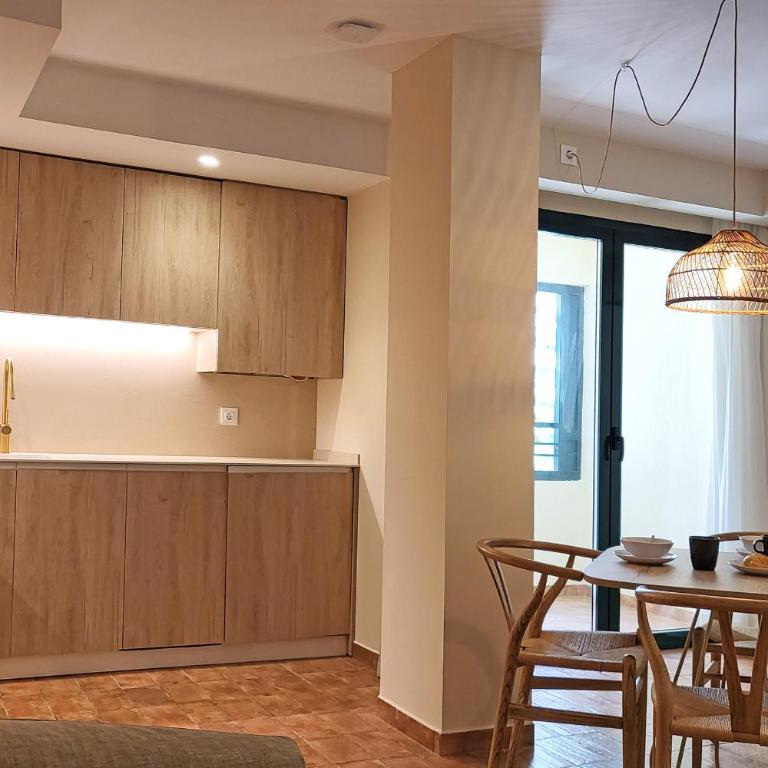 Apartamentos Las Ciencias A - Apartment with Balcony - 9