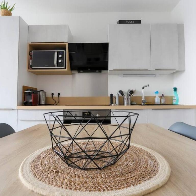 Le Nid des Romains - T2 neuf - Balcon - vue - One-Bedroom Apartment - 7