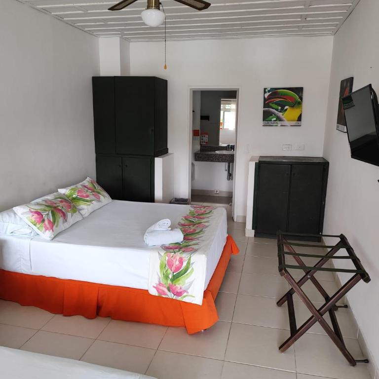 Hotel campestre La Floresta - Habitación Triple Estándar - 3