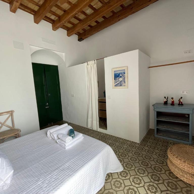 Doña Lola Rooms - Habitación Doble con balcón - 4