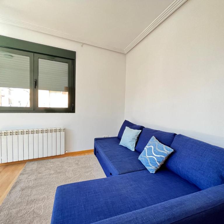 Luminoso Madrid Javalambre Temporal - Two-Bedroom Apartment - 13