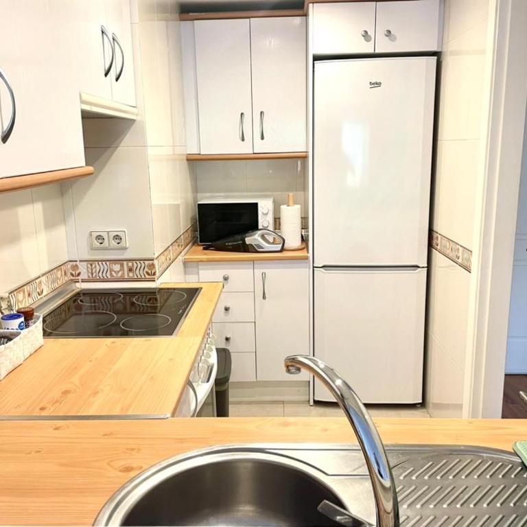 Marina Golf Apartamento con amplia terraza a 600 metros del Mar - Apartamento de 1 dormitorio - 10