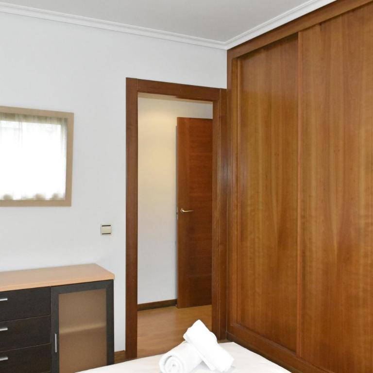 Apartamento Sablón Centro - Two-Bedroom Apartment - 10