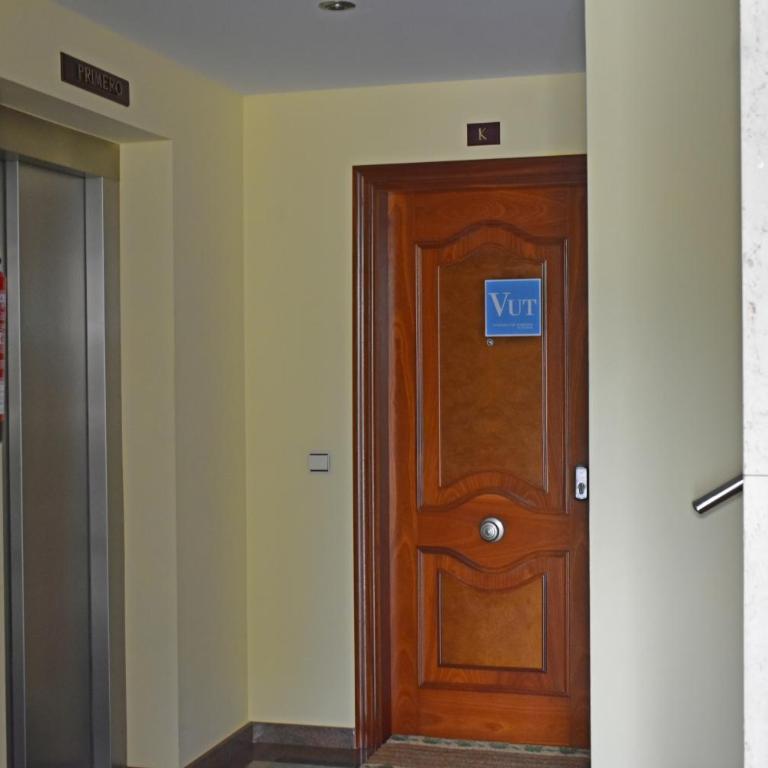 Apartamento Sablón Centro - Two-Bedroom Apartment - 25