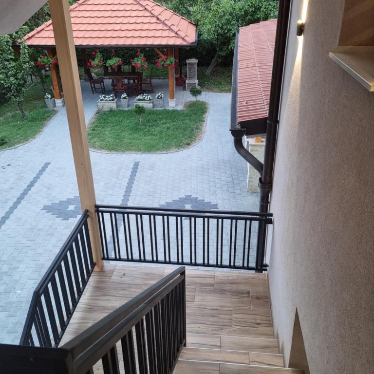 Apartmani Zvezdana - Deluks Dvokrevetni Studio sa Bračnim Krevetom - 2