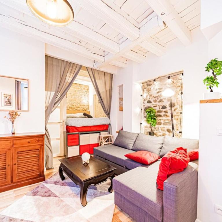 Le Petit St Paul Charming Studio T1 Bis in the heart of Old Lyon - Appartamento - 3