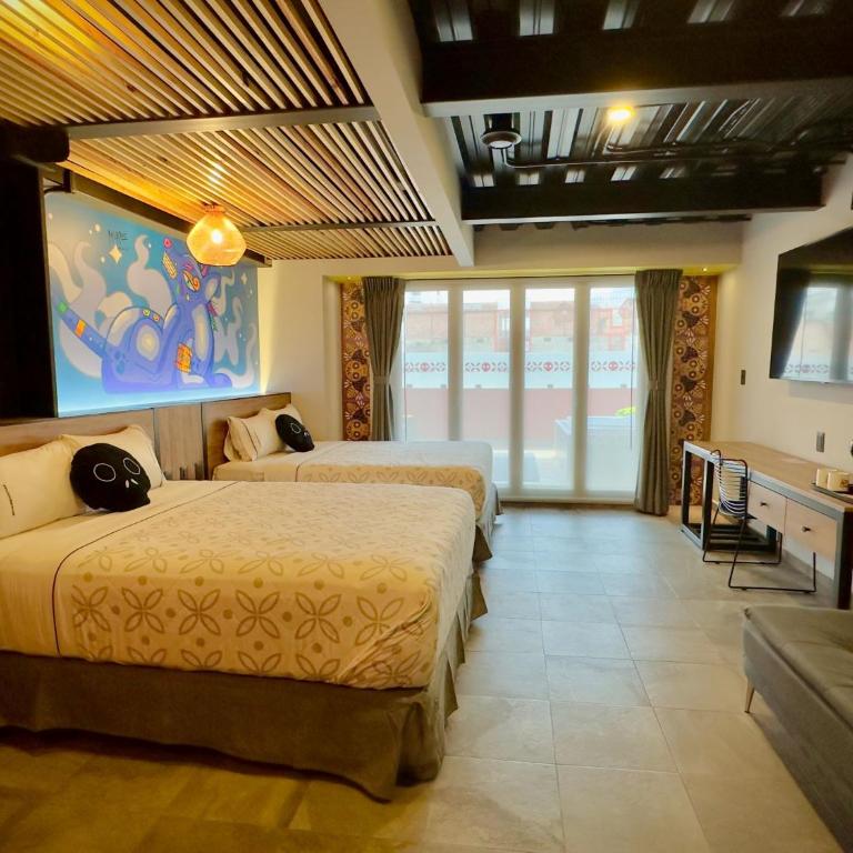Barrio Downtown Mexico City Hostel - Junior Suite with Terrace - 9