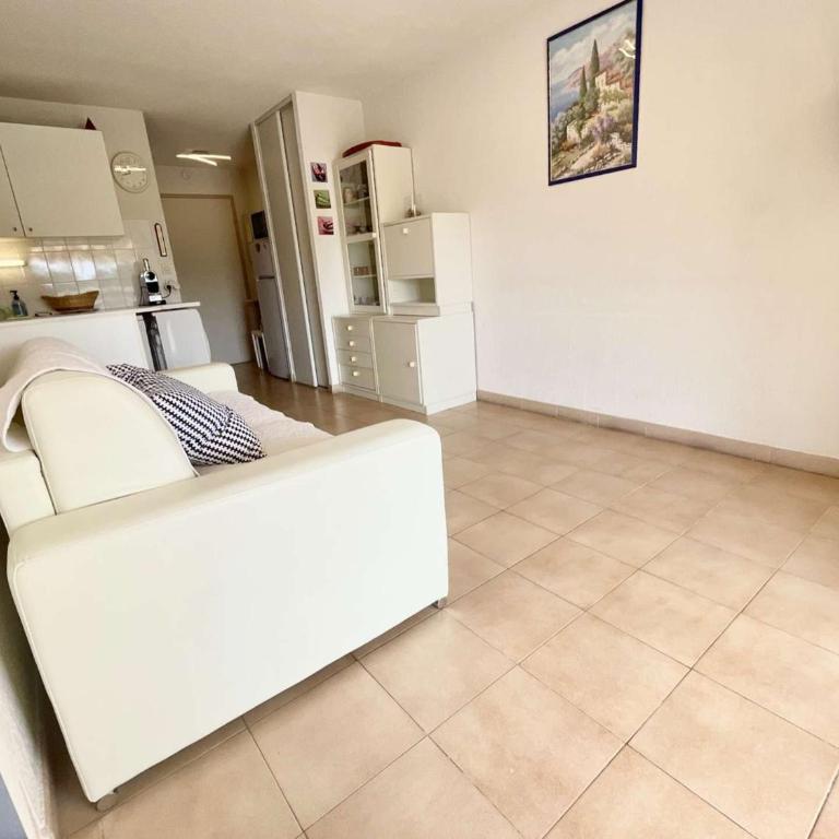 Appartement climatisé 2 pièces cabine, 4 couchages, proche plage et centre, Cavalaire-sur-Mer - FR-1-226B-171 - Appartement - 6