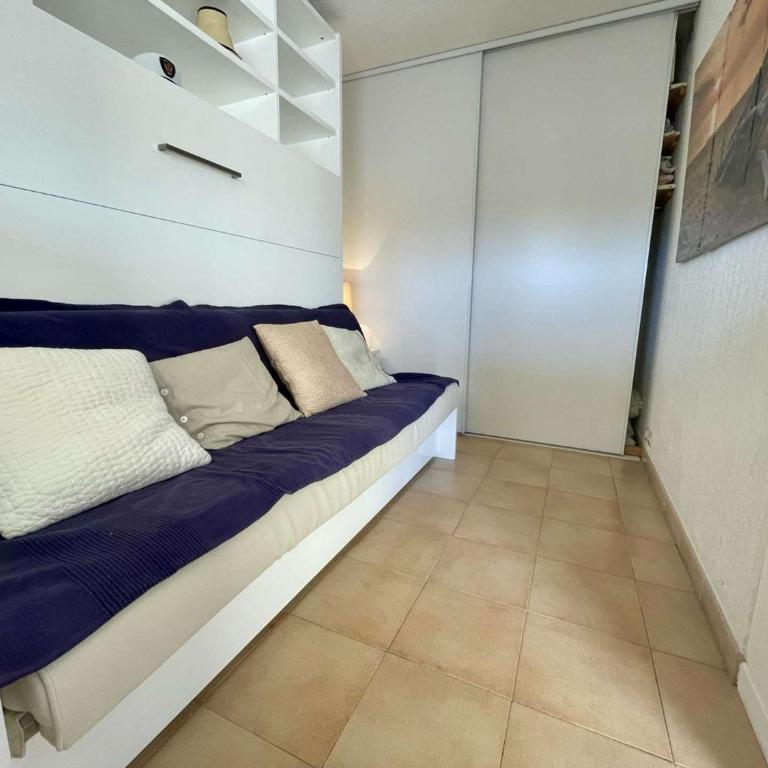 Appartement climatisé 2 pièces cabine, 4 couchages, proche plage et centre, Cavalaire-sur-Mer - FR-1-226B-171 - Appartement - 14