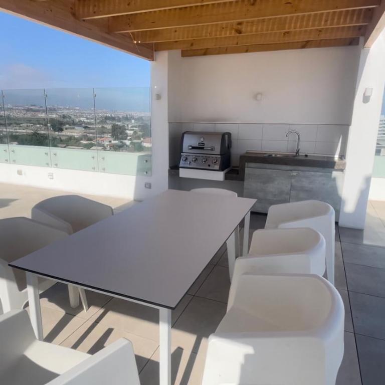 Cómodo departamento a pasos de la playa - Two-Bedroom Apartment - 12