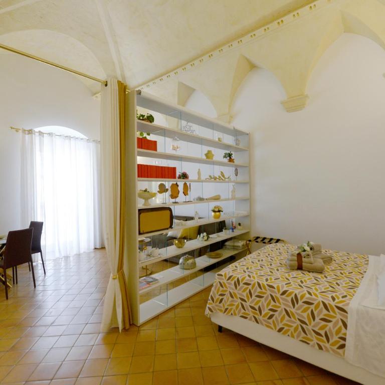 AL DUOMO, Dimora Storica - Family Room with Private Bathroom - 6