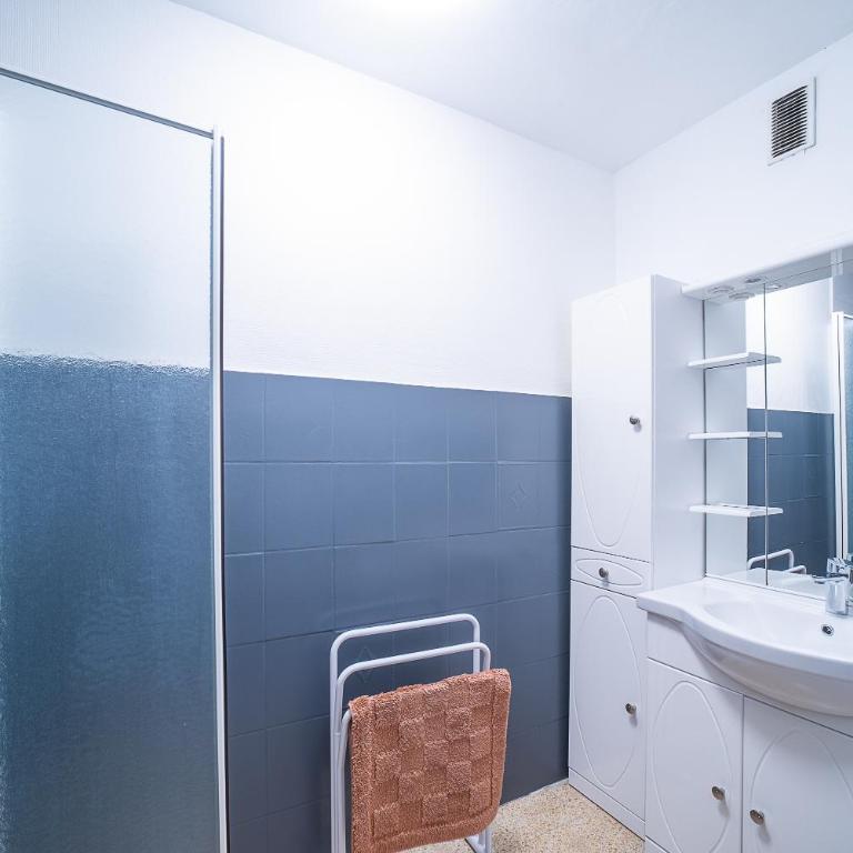 Soleil et Mer - Appt climatisé proche plage - Two-Bedroom Apartment - 6