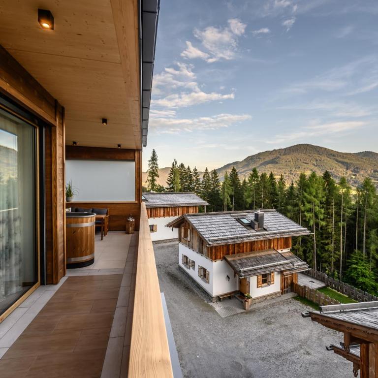 Das Eulersberg Apartments & Chalets - Deluxe Suite with Spa Bath - 5