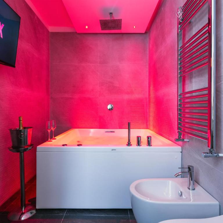 Quinto Stabile Rooms&Suite - Suite with Hot Tub - 11