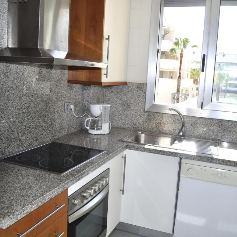 Elegance, 2 dormitorios, playa y centro a 5mn, by Bookindenia - Two-Bedroom Apartment - 10