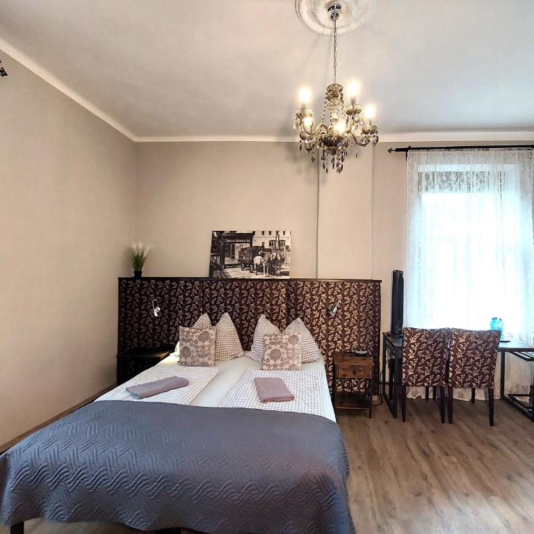 3 Raben - Leoben - Zimmer für Geschäftsreisende, Urlauber, Monteure und Handwerker, Polski Pensjonat Austria - Camera Matrimoniale - 5