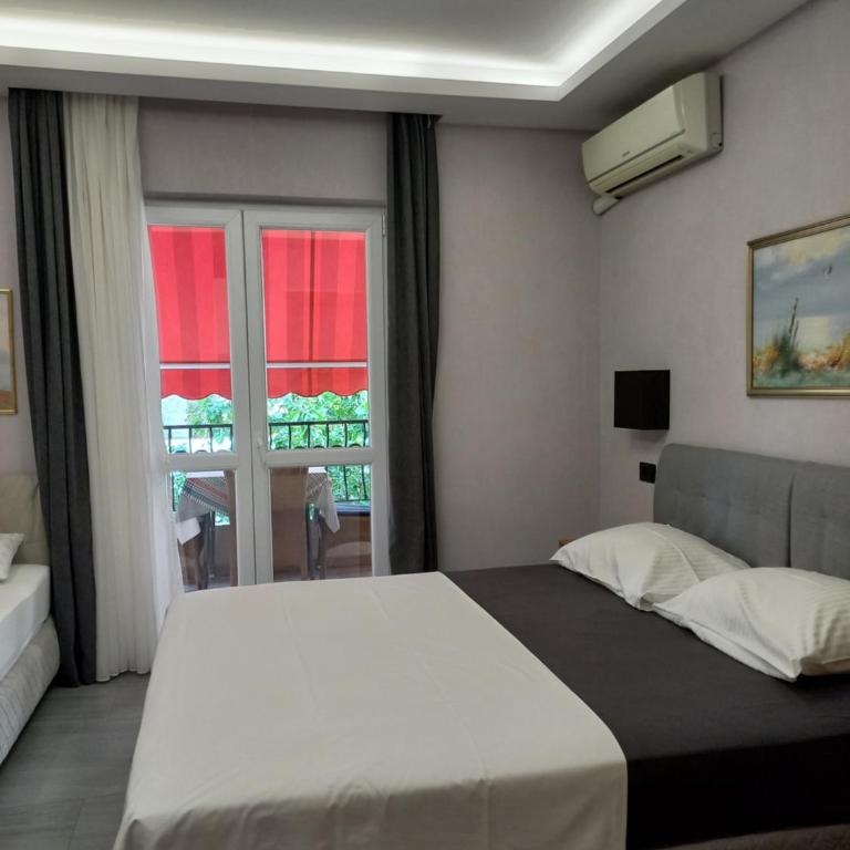 Apartments Grabovica - Studio with Balcony - 1