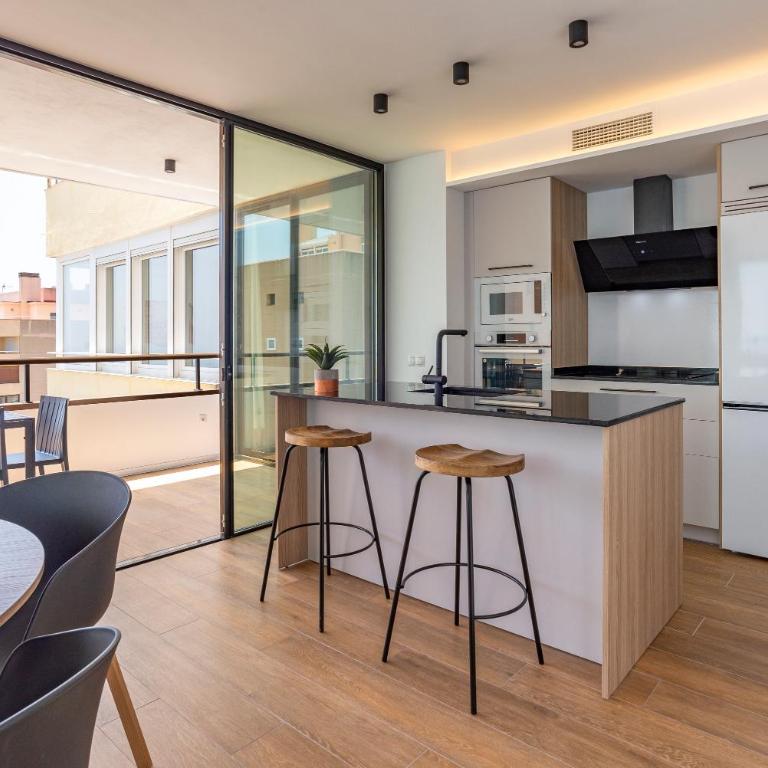 Playamar Waterfront Exclusive Apartment and views Tower 2 Fl 14 - Apartamento - 33