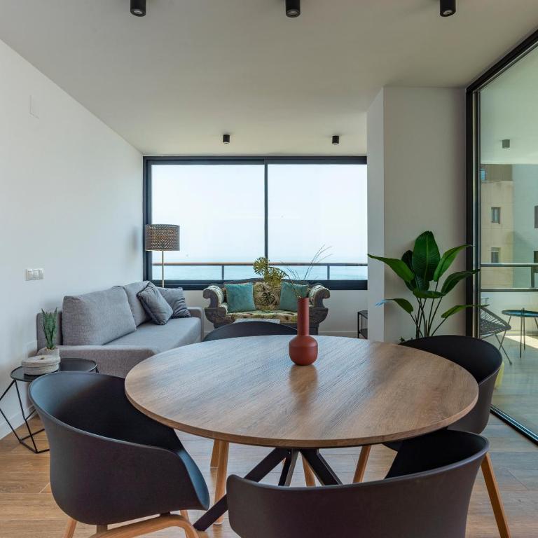 Playamar Waterfront Exclusive Apartment and views Tower 2 Fl 14 - Apartamento - 28