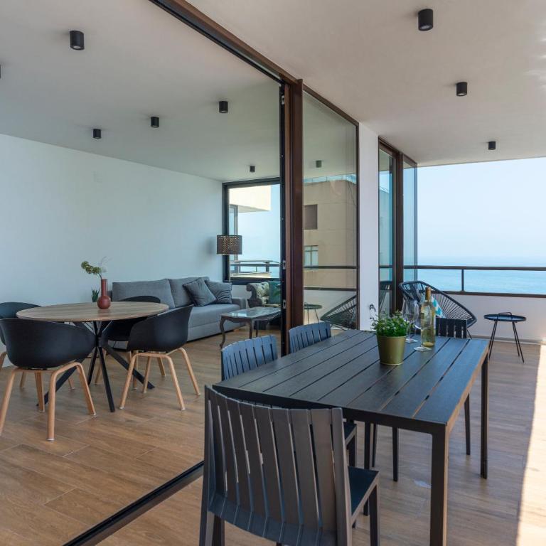 Playamar Waterfront Exclusive Apartment and views Tower 2 Fl 14 - Apartamento - 2