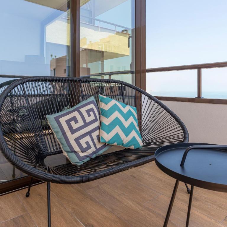 Playamar Waterfront Exclusive Apartment and views Tower 2 Fl 14 - Apartamento - 53
