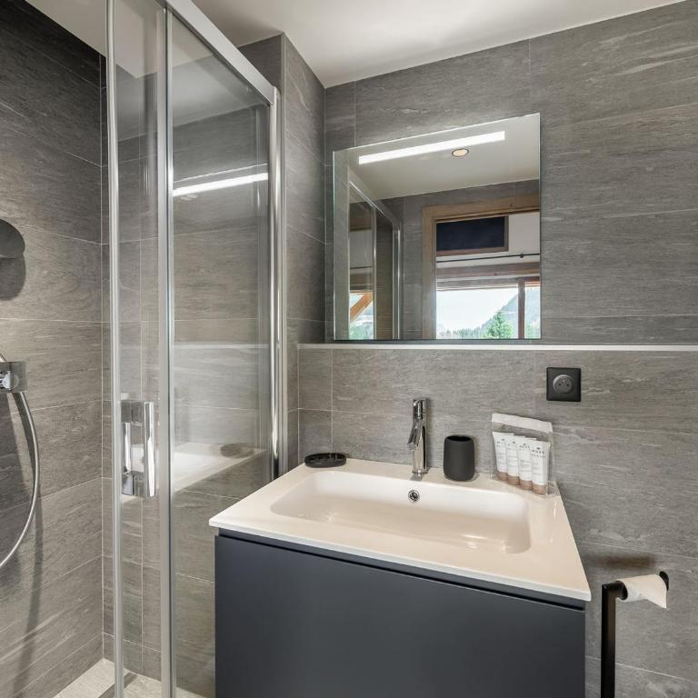 Appartement spacieux avec accès bien-être, proche des pistes et du centre de Megève - FR-1-569-46 - Apartment - 16