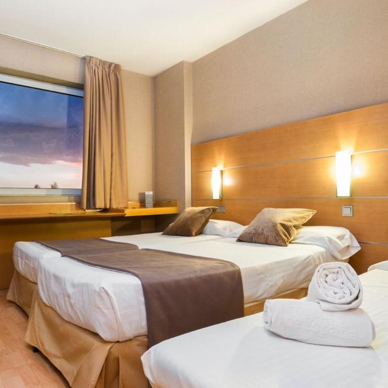 Posadas De España Cartagena - Habitación Doble con cama supletoria (3 adultos) - 1