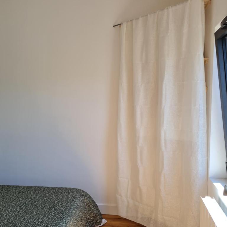 Studio en plein centre-ville de Perros-Guirec - One-Bedroom Apartment - 10