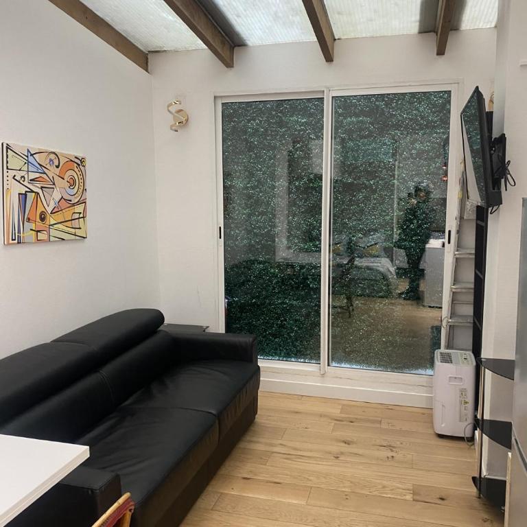 joli studio 2/4 personnes - One-Bedroom Apartment - 1