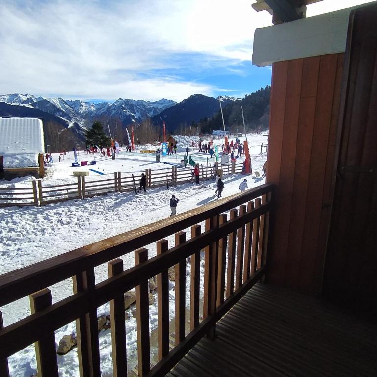 Studio 4 personnes au pied des piste plateau de Bonascre - Ax 3 domaines Eté Hiver - Appartement 1 Chambre - 4
