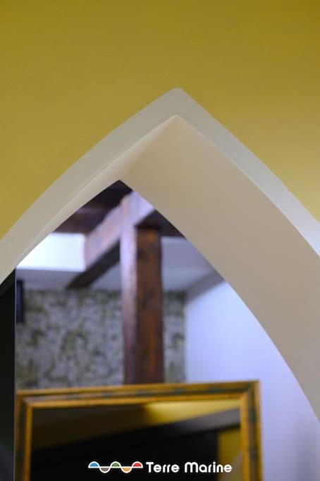 Under Bridge, TerreMarine - One-Bedroom Apartment - 24