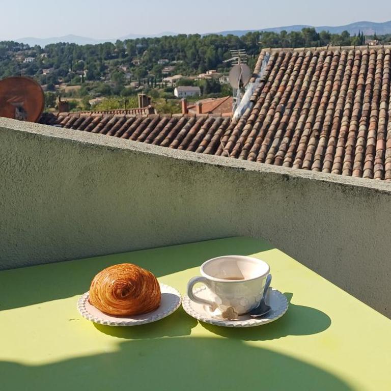 Duplex de charme avec terrasse au coeur du village - Appartement en Duplex - 16