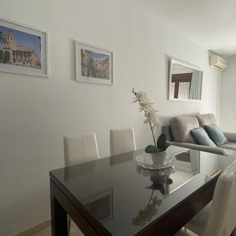 Alameda del Tajo III Centro Parquing - Apartamento de 3 dormitorios - 13