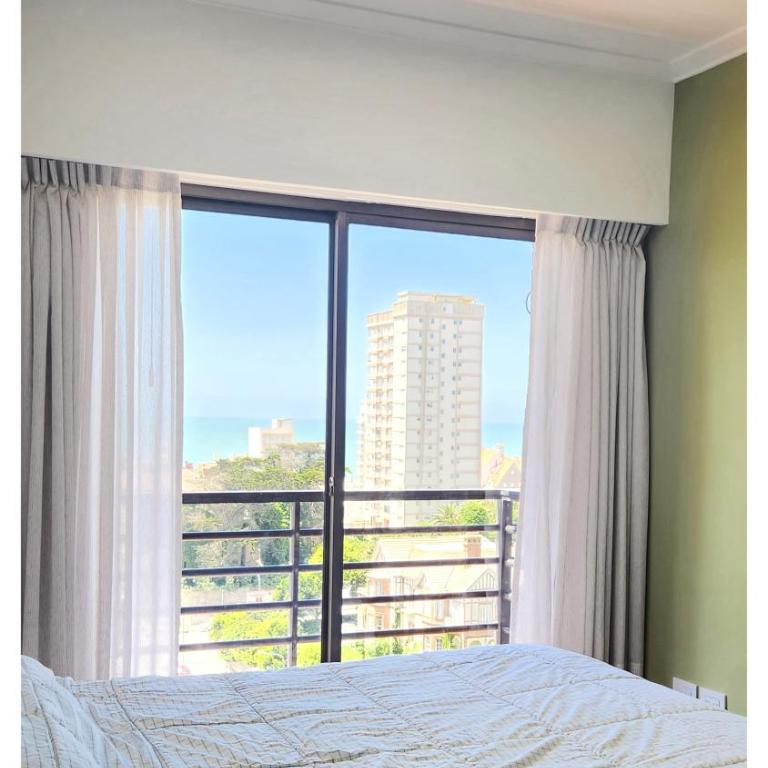 Hermoso departamento en mar del plata por ubicación vista buen gusto y equipamiento - Apartamento de 1 dormitorio - 3