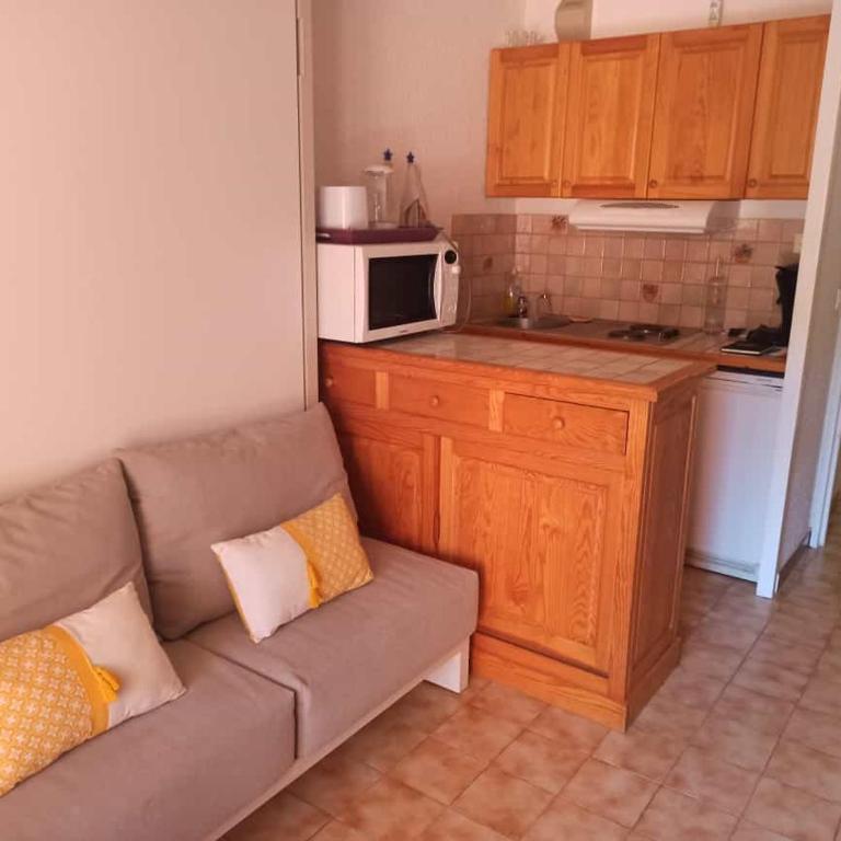 Studio avec piscine - Apartment with Garden View - 8