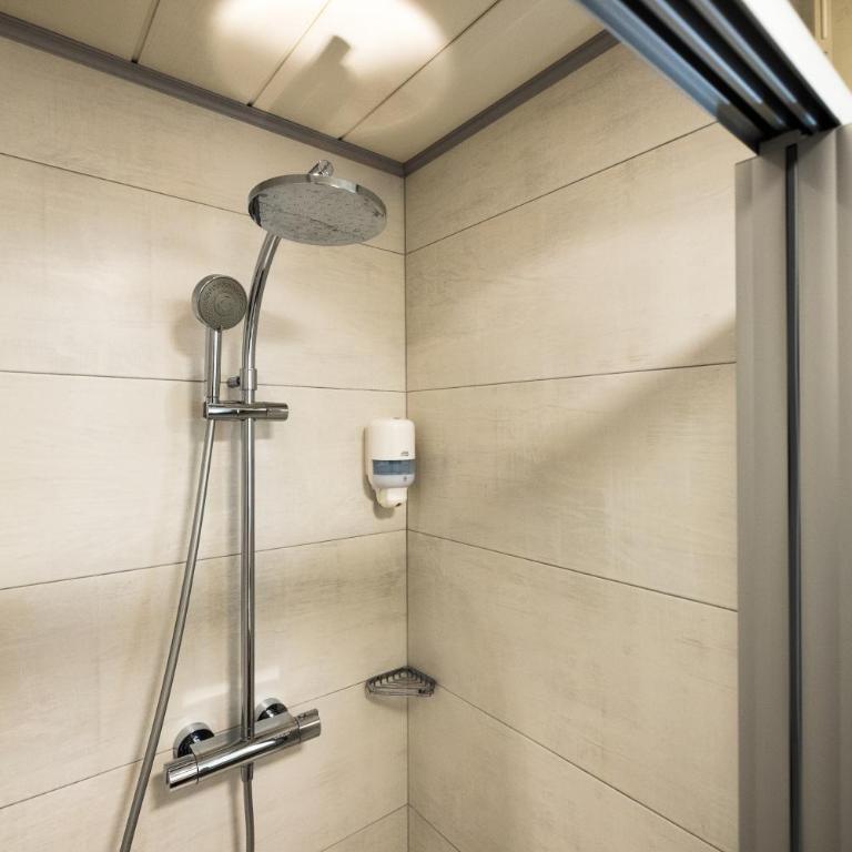 Sportpension Bergblick - Doppelzimmer mit Balkon - 28
