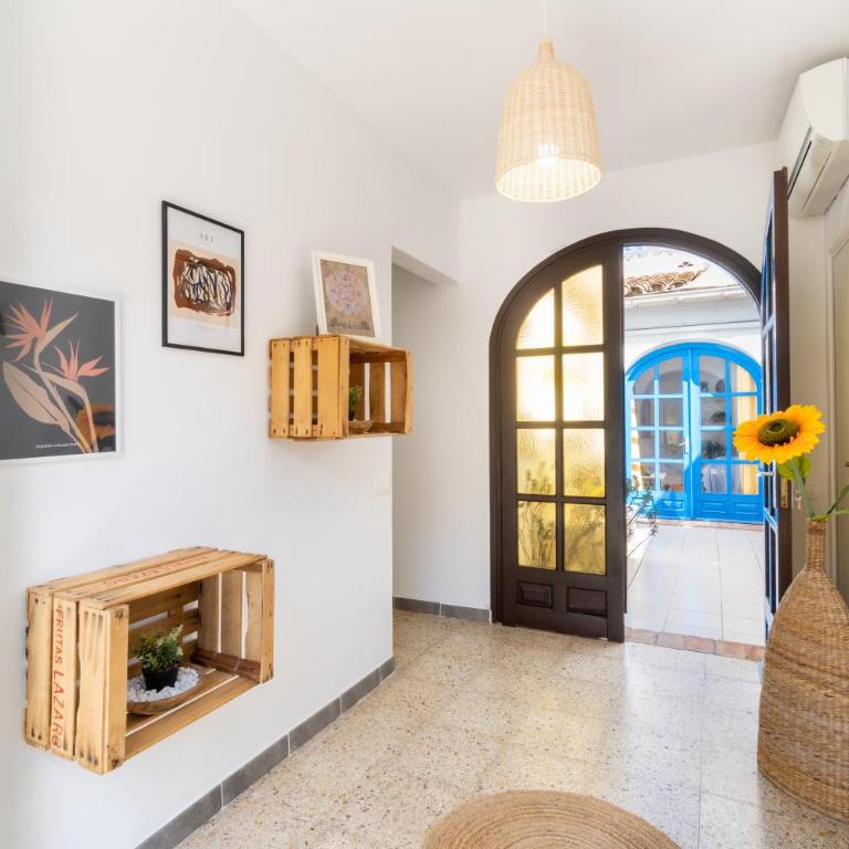 Cambrils Beach - 8 min to Beach - AC - WiFi - Terrace - 8 Guests - Casa - 7